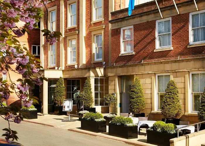 Unwind at the Best Scarborough Hotels Offering Convenient Parking Facilities